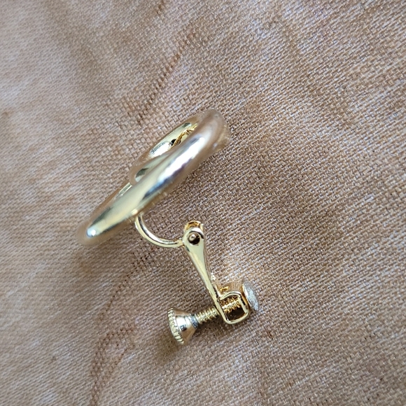 Earrings with clip - Picture 3 of 3